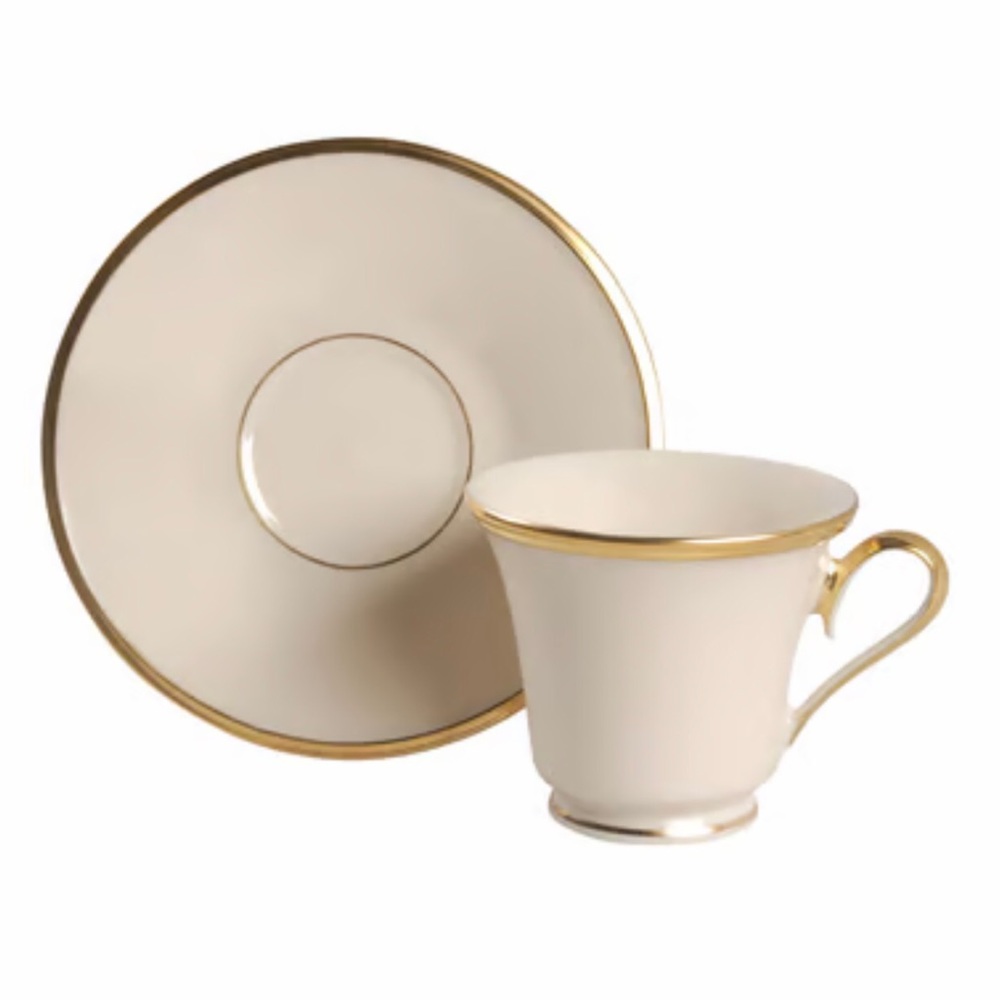 Lenox Eternal SET of 4 Complete footed cups with saucers gold rim Excellent
